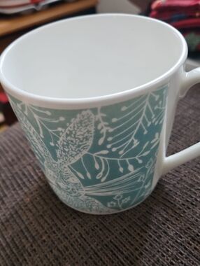 Rose Of England Fine Bone China Green And White Rabbit Tea Coffee Mug